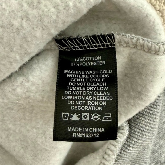 LA RAMS Cropped Pullover Hoodie - Picture 6 of 9